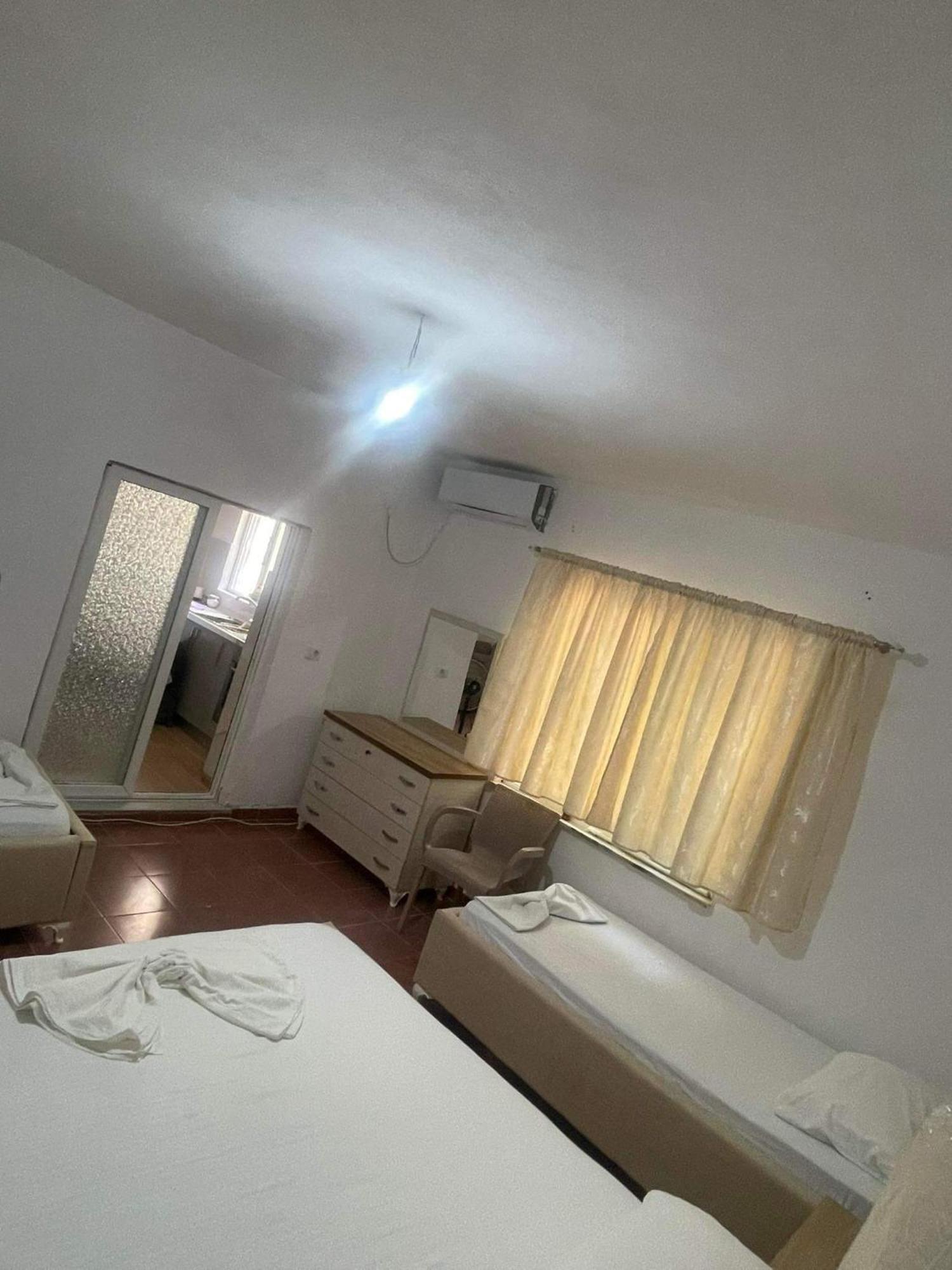 Hotel Gjika Саранде Екстериор снимка