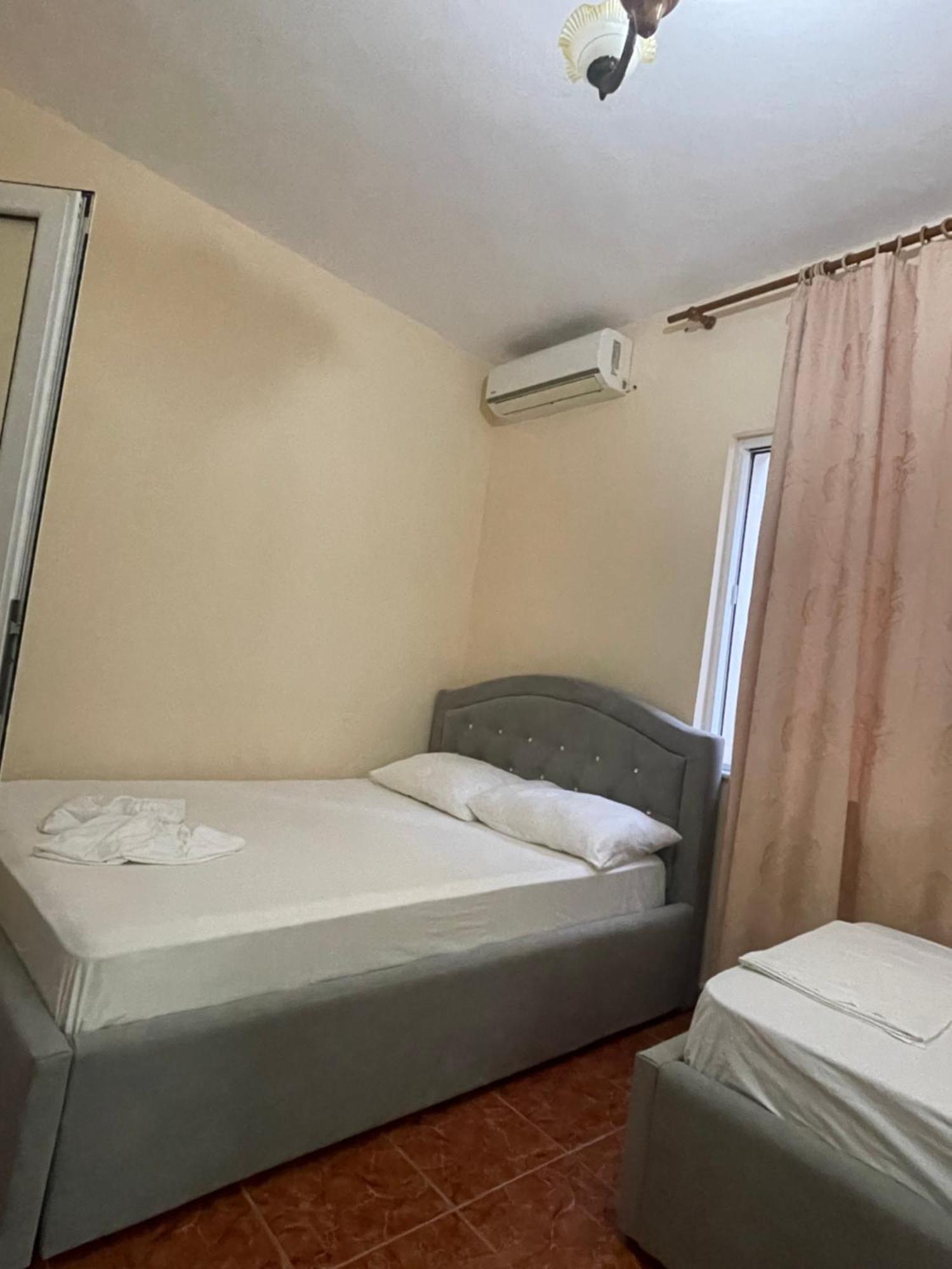 Hotel Gjika Саранде Екстериор снимка
