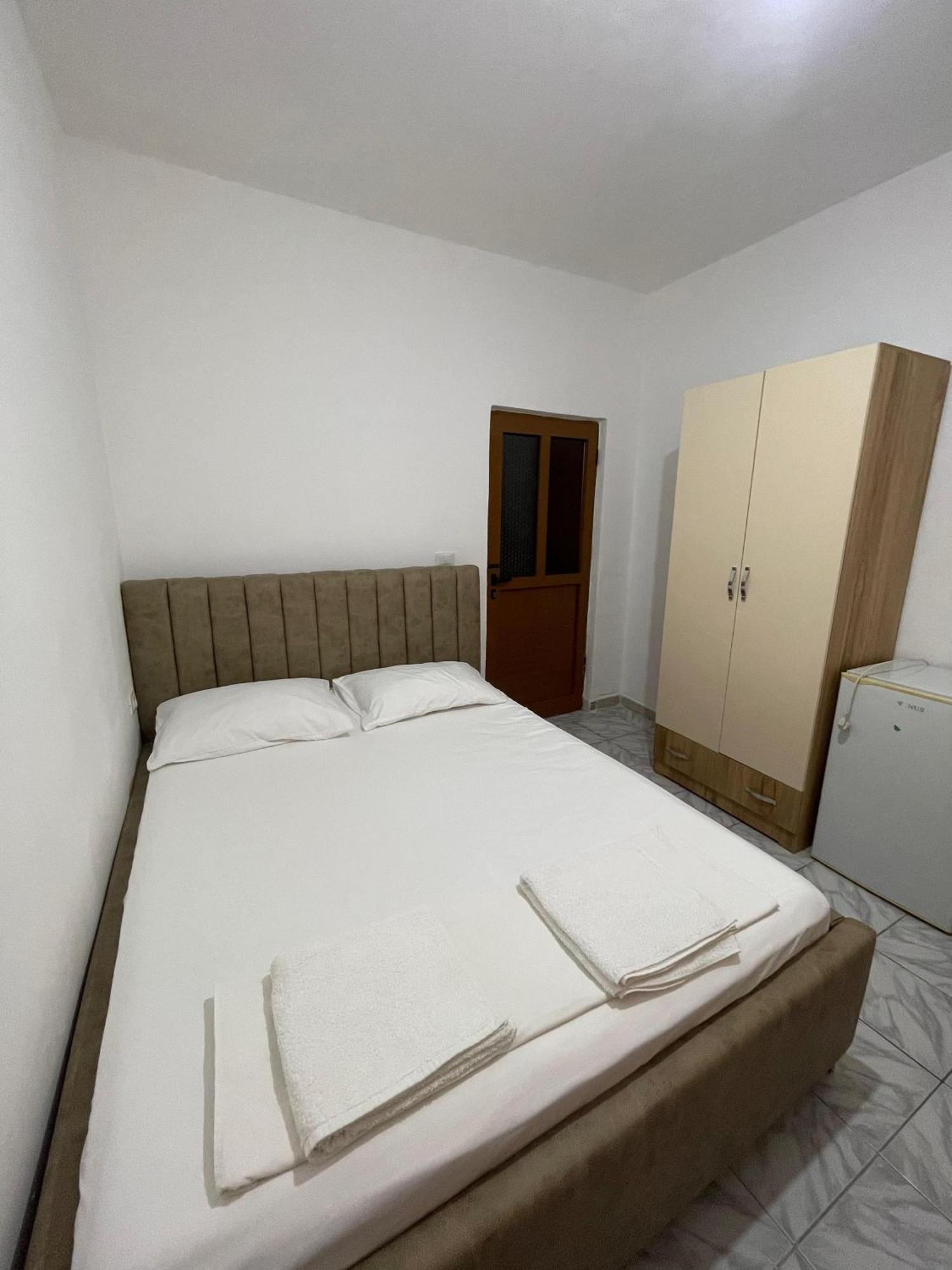 Hotel Gjika Саранде Екстериор снимка