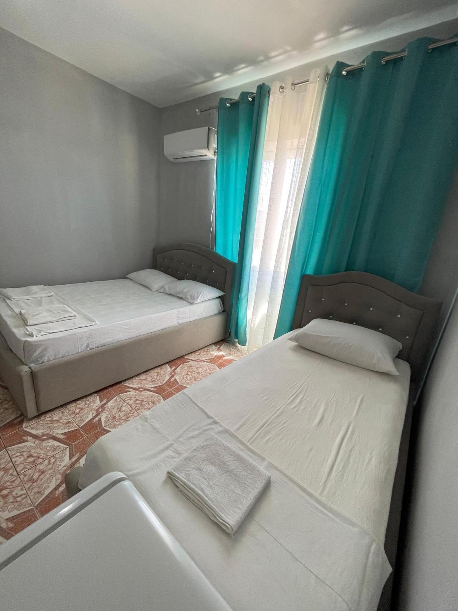 Hotel Gjika Саранде Екстериор снимка
