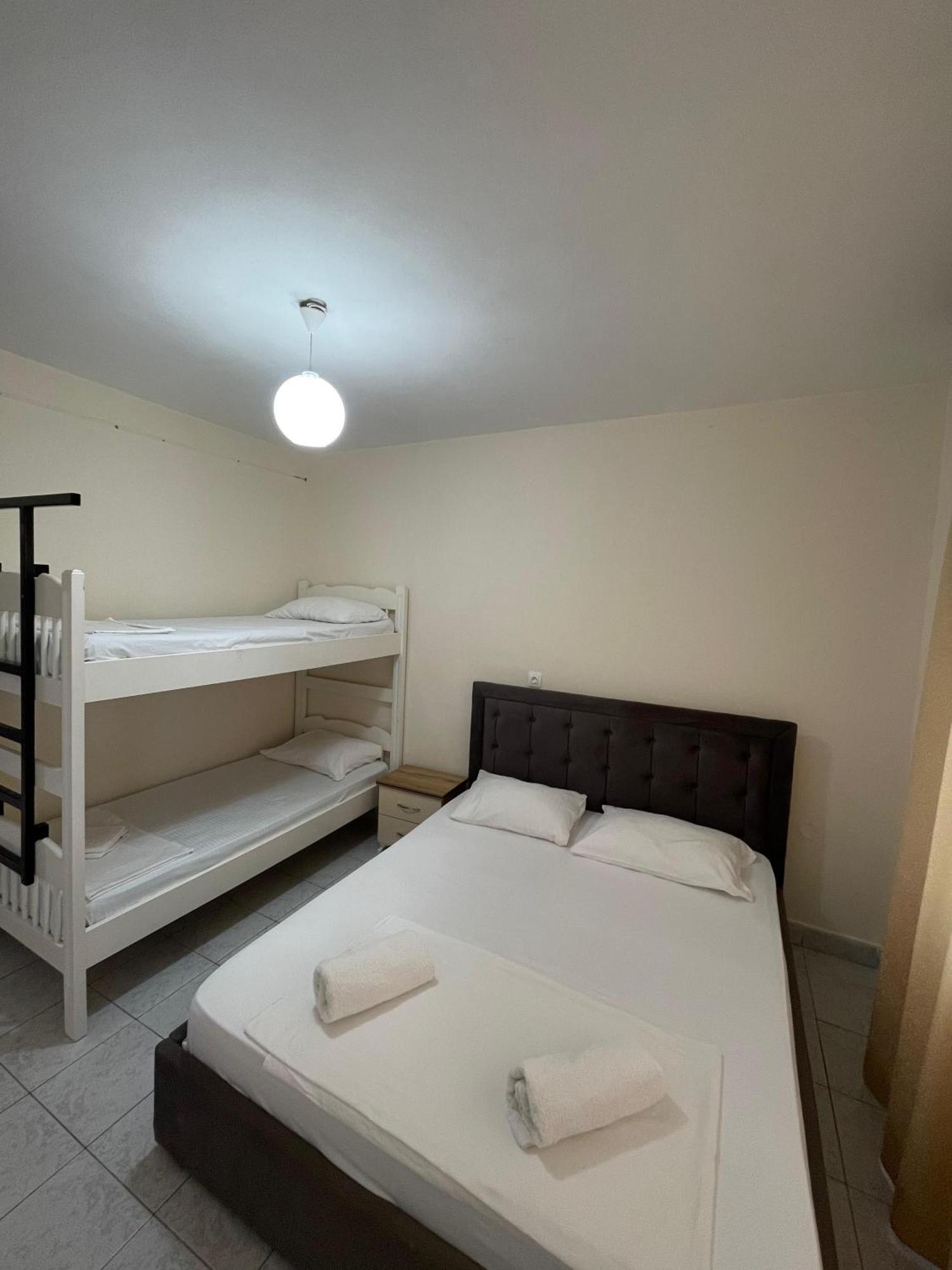 Hotel Gjika Саранде Екстериор снимка
